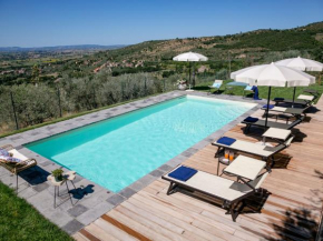 Luxurious Villa in Cortona Tuscany with bubble bath